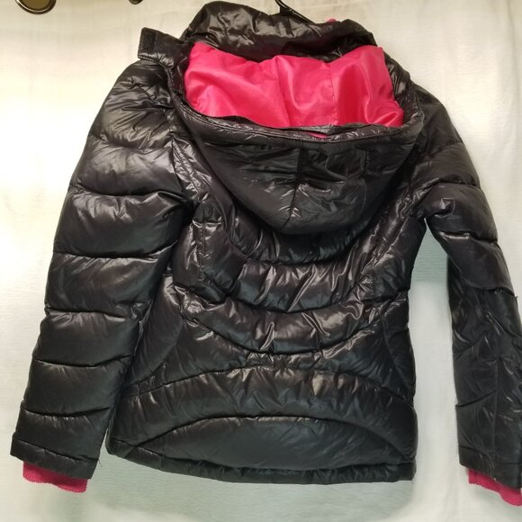 Free Country Girl’s Black &Pink Puffer Winter Jacket Coat Size 7-8 Zip Up Hooded - Picture 2 of 7